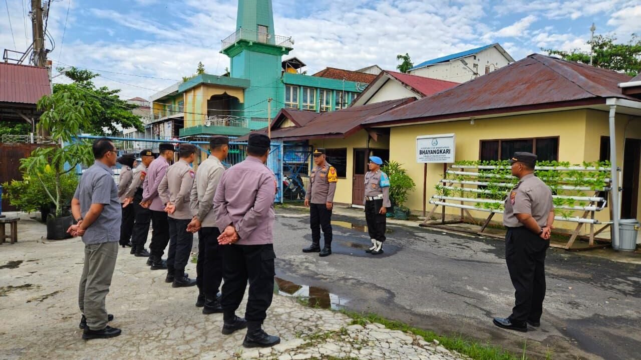 Apel Pagi Polsek Kp Mentaya Tekankan Disiplin Dan Hindari Pelanggaran